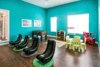 Cozy 4BR Retreat Near Orlando Attractions