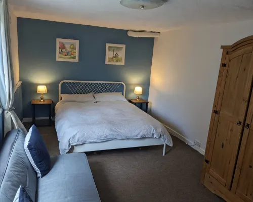 Spacious Apartment with Private Terrace Ξενοδοχεία στην πόλη Newtownards