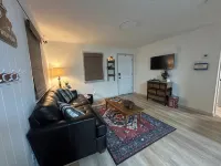 Base Camp Cottage - Homestays
