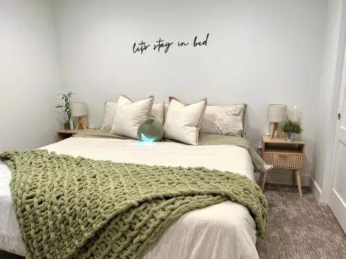 Cozy 1-bedroom apartment in fantastic Denver with WiFi, AC, Laundry and more! - 방갈로