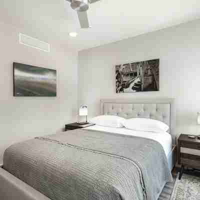 Luxury South Slope Townhouse with Private Elevator and Roof Terrace Rooms