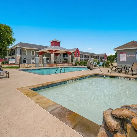 Clarion Pointe