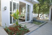 ดิ แอมเบอร์ลี รีสอร์ต - รีสอร์ท
