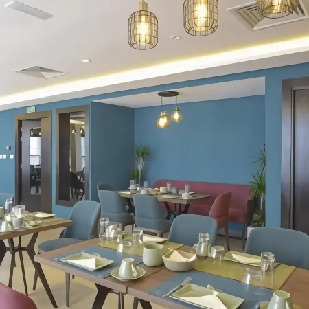 Maia Hotel Suites