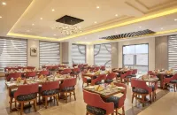 Click Hotel Aurangabad - فطور