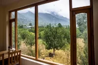 The Kamru Riverside Camps and Resorts - Mountain view