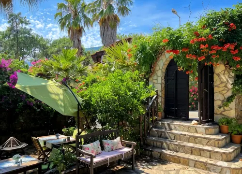 Liya Boutique Hotel & Suites