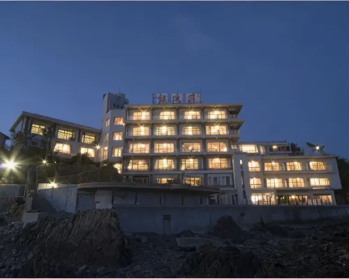 Ginpaso Hotels in Ako