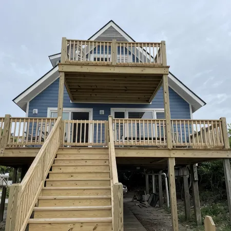 Emerald Isle, NC!  Sound Front Cottage - 3 minute walk to beach!!