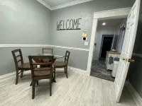 West Plaza Cozy Comfort Unit A - Homestays