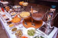 Zolotoy Zaton - breakfast