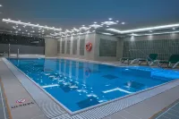 Hotel Nordic - ที่มีสระว่ายน้ำ