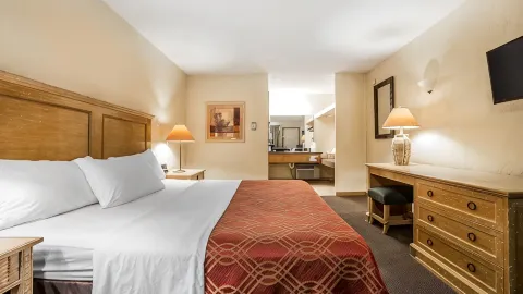 Econo Lodge Inn & Suites Kalispell - Glacier National Park Gateway in Kalispell