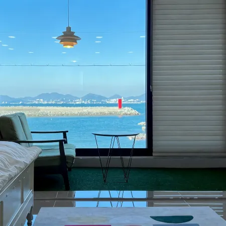 Namhae Ocean Lounge Pension