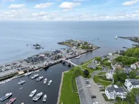 Seaside Serenity  Oceanfront Cottage with private beach  Perkins CoveNew 2025 - 4-Star