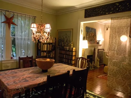Beautiful Cozy Bedroom In Great B&B  Historic Home ~ Close To The City Center - Bungalows