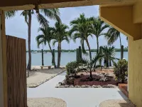 Boot Key Harbor Retreat Penthouse - Marathon, FL - Homestays