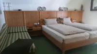 5-star apartment "Kreuzeck" in Grainau & garden/lawn. - 陽台