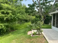 Beautiful Villa! On Wildlife Area, Natural Privacy! Close to Everything. Welcome