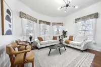 Remodeled Historical Home in Downtown Warm Springs