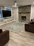 Smith Lake Vacation Rental - Homestays