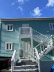Spectacularly located beach front Spring Tide @ The Tides at Little Apple Bay Hotels in 