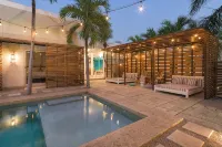 Boho Tamarindo - Adults Only - Rooftop Pools