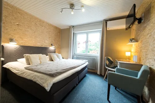 Hotel Spa Au Cheval Blanc - parking