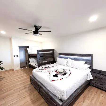 6 Bedroom Resort Central Location Close to Tempe Scottsdale Golf Sprint Training