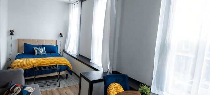 Cozy studio in enchanting downtown Warrensburg with full kitchen, AC, WiFi Hotels in Johnson County