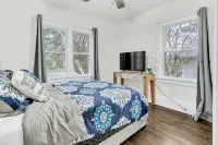 Cozy 2 bedroom home near downtown Gaffney.