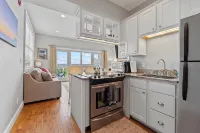 Oceanfront Condo in historic Perkins Cove  Ogunquit, Maine.  Direct oceanfront! - Hot Tub