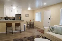 Newly renovated 2B/1b in Downtown - Wifi