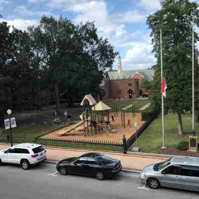Clock Tower View Condo-2 Bedroom Others