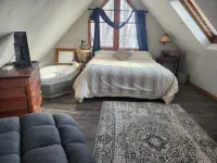 A   warm relaxing  couples retreat  with all the  comforts of home . - 4 tähden