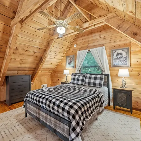 Peaceful Creekside Cabin with Hot Tub + Game Room