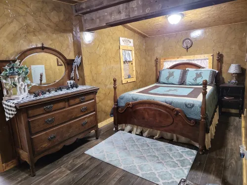 A unique cabin, comfortable with private hot tub! - Alppimaja