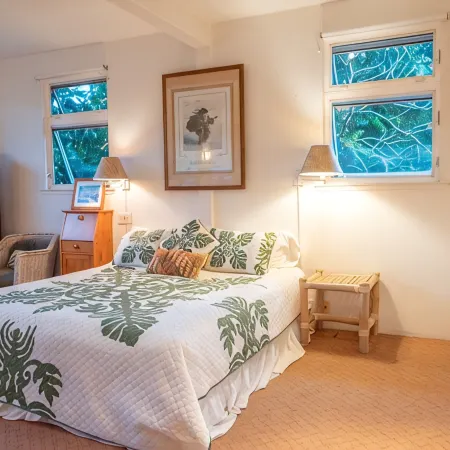 Beautiful Romantic Hanalei Honeymoon Vacation Rental Steps/Beach TVNC 1280