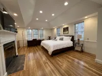 Newly remodeled home - Close to beaches, Main Street and Ferry to the Islands - 4-Star