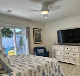 Beautiful home close to the beach with hot tub - Wifi