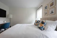 3 BR in the Heart of Middletown, Minutes from Beach! - 4-Star