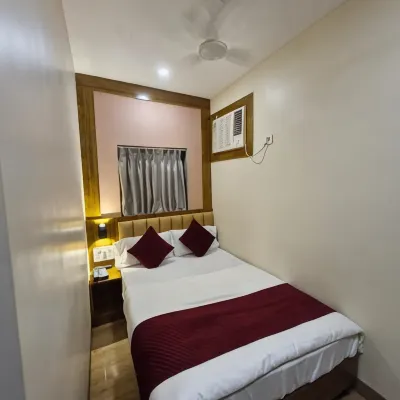 Hotel AL-HAMD Các khách sạn gần Ga Mumbai Central