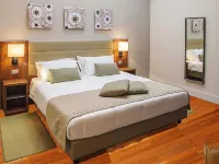 Hotel la Falaise Bonapriso Hotels near Douala International Airport