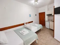 Gallery - 2-Star
