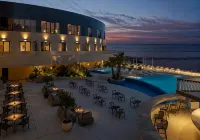 Ray Hotel by Cloud 7 - Pools