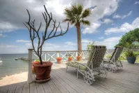 La Petit Maison, is a waterfront two-story cottage near Kemah,TX - balcony