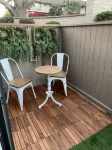 REMODELED 3 BEDROOM 2.5 BA. HOME ACROSS FROM PRIVATE BEACH OR WALK TO DOG BEACH! - WiFi