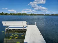 Large, cozy lake home near Round Lake Farm, Nordic Center, Road America, Lambeau - 4-Star