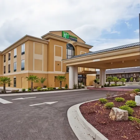 Holiday Inn Express & Suites CORDELE NORTH by IHG