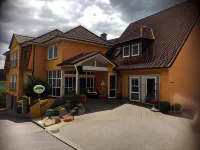 Haus am Park - Homestays